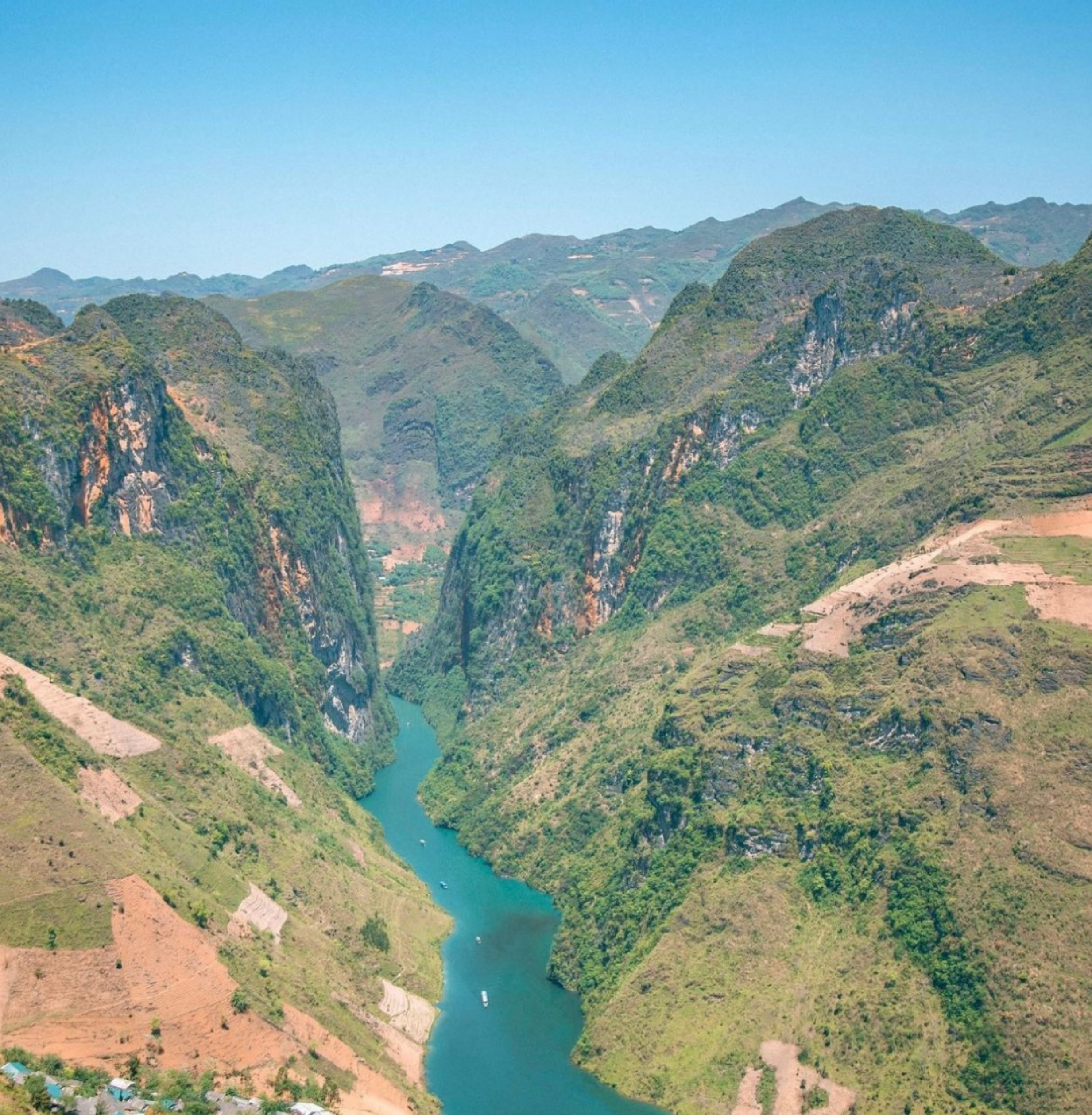 HÀ NỘI - BẮC SUM - QUẢN BẠ - YÊN MINH ĐỒNG VĂN - LŨNG CÚ – MÈO VẠC MÃ PÍ LÈNG – NHO QUẾ - LANH LÙNG TÁM 3 NGÀY 4 ĐÊM - Ảnh 5
